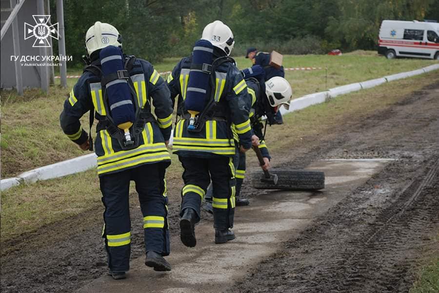 Східницькі рятувальники вибороли 1-ше місце на обласних змаганнях 4 DrogMedia Східницькі рятувальники вибороли 1-ше місце на обласних змаганнях