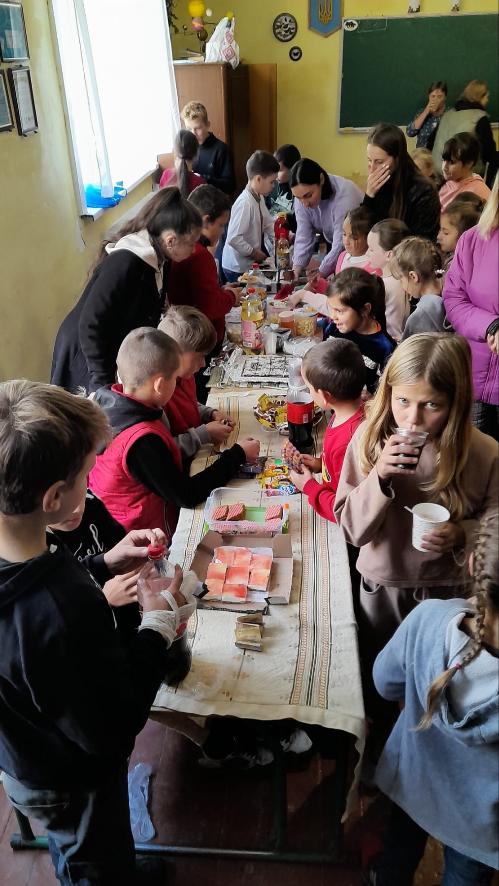 DrogMedia Учні із 4 шкіл Східницької громади зібрали на ярмарках для ЗСУ понад 50 тис.грн.