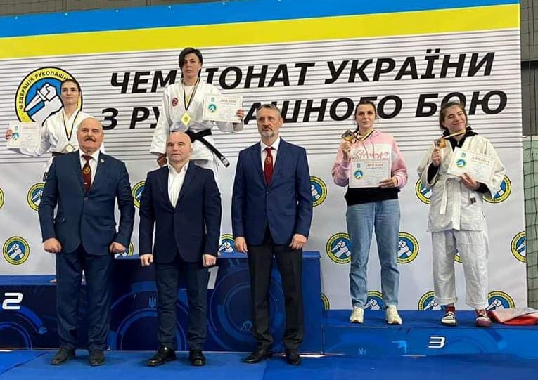 DrogMedia Дрогобицька поліцейська Наталія Папіш - чемпіонка України з рукопашного бою!