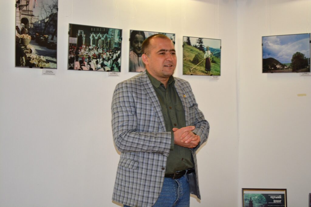 DrogMedia У музеї Івана Франка в Нагуєвичах презентували виставку кольорових світлин Олександра Пежанського «Перший колір»