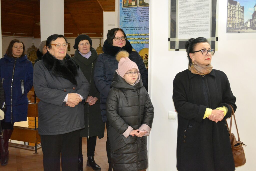 DrogMedia У музеї Івана Франка в Нагуєвичах презентували виставку кольорових світлин Олександра Пежанського «Перший колір»