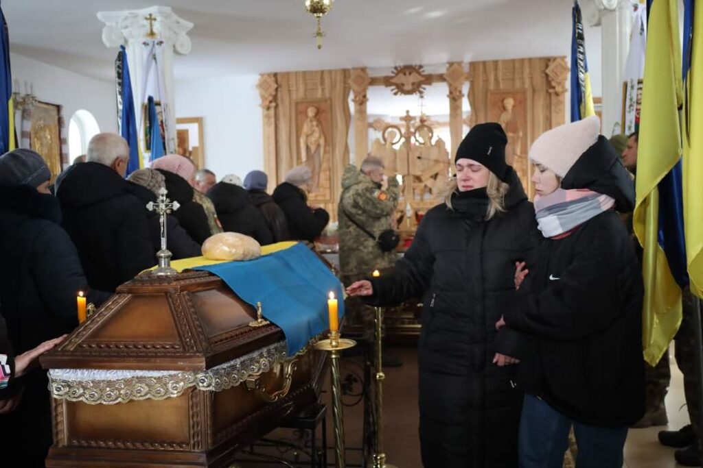 DrogMedia Бориславська громада провела в останню путь полеглого за Україну Ігоря Кравчука