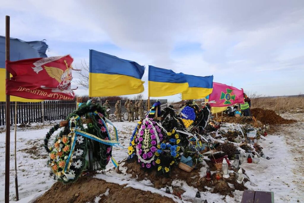 Бориславська громада провела в останню путь полеглого за Україну Ігоря Кравчука 7 DrogMedia Бориславська громада провела в останню путь полеглого за Україну Ігоря Кравчука