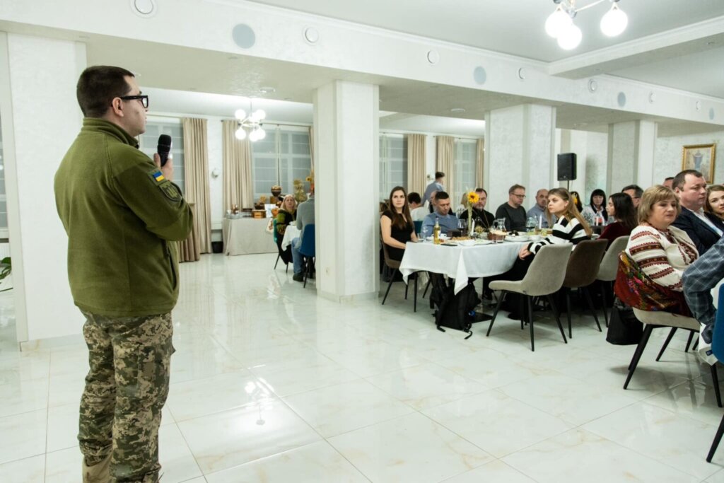 На волонтерській коляді на Дрогобиччині зібрали кошти на чотири дрони для ЗСУ 2 На волонтерській коляді на Дрогобиччині