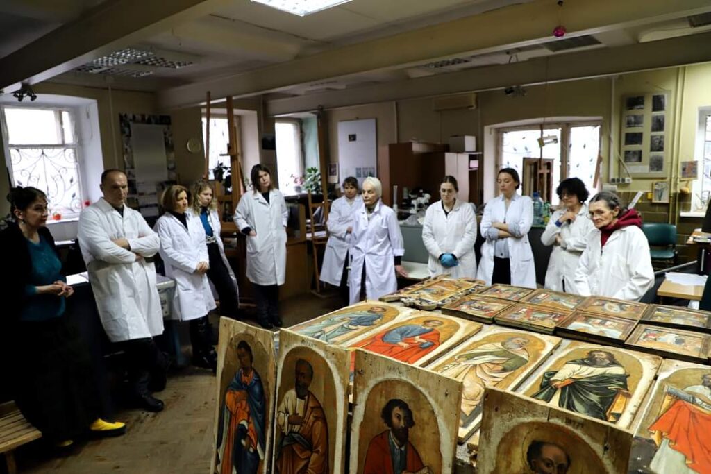 DrogMedia Іконостас дрогобицької церкви Св.Юра відновлюють у Національному науково-дослідному реставраційному центрі України