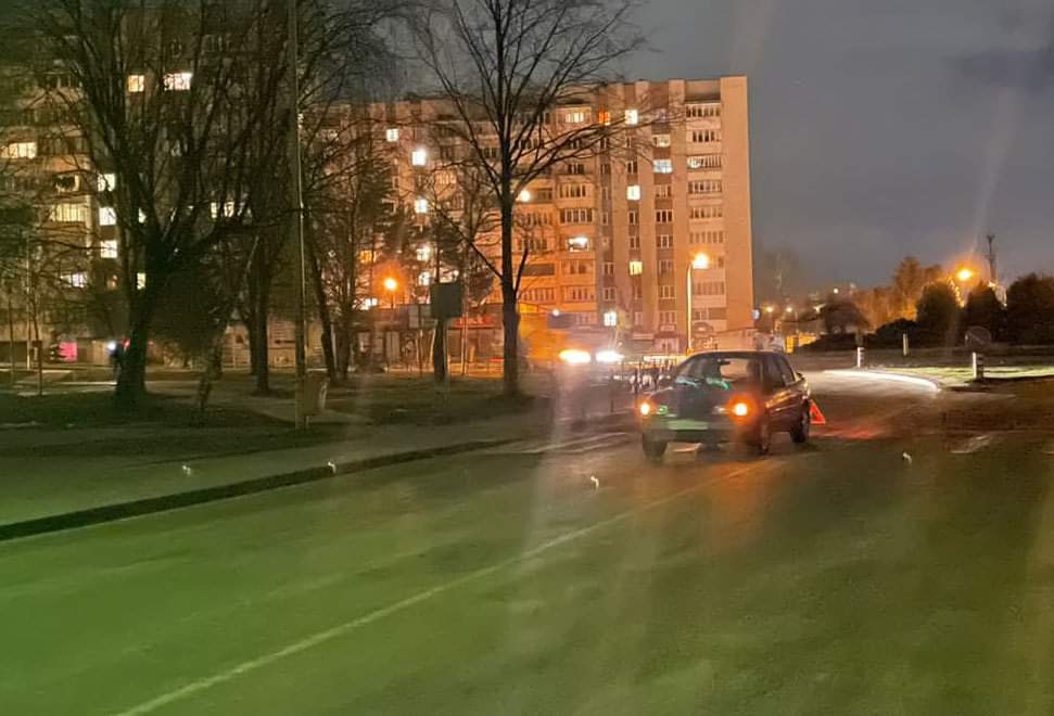 DrogMedia У Трускавці місцева водійка збила на пішохідному переході мешканку Борислава