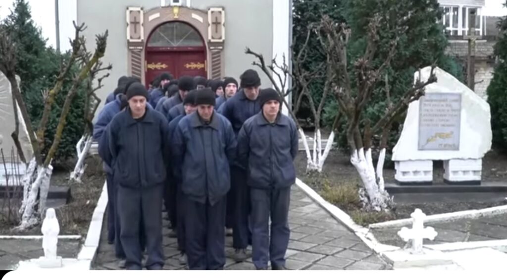 У таборі для військовополонених на Львівщині окупантам організували на Святвечір кутю і пампухи 2 DrogMedia У таборі для військовополонених на Львівщині окупантам організували на Святвечір кутю і пампухи