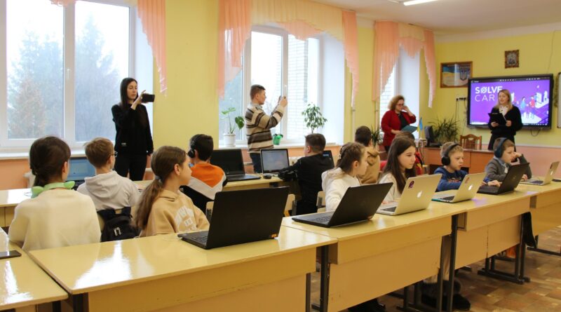 DrogMedia Учні Ліцею імені Б. Лепкого навчатимуться за освітньою програмою від американської компанії