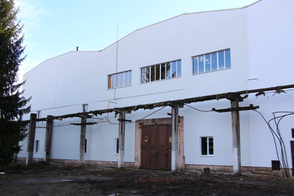 Дрогобицький долотний завод працює та оновлюється 7 DrogMedia Дрогобицький долотний завод працює та оновлюється