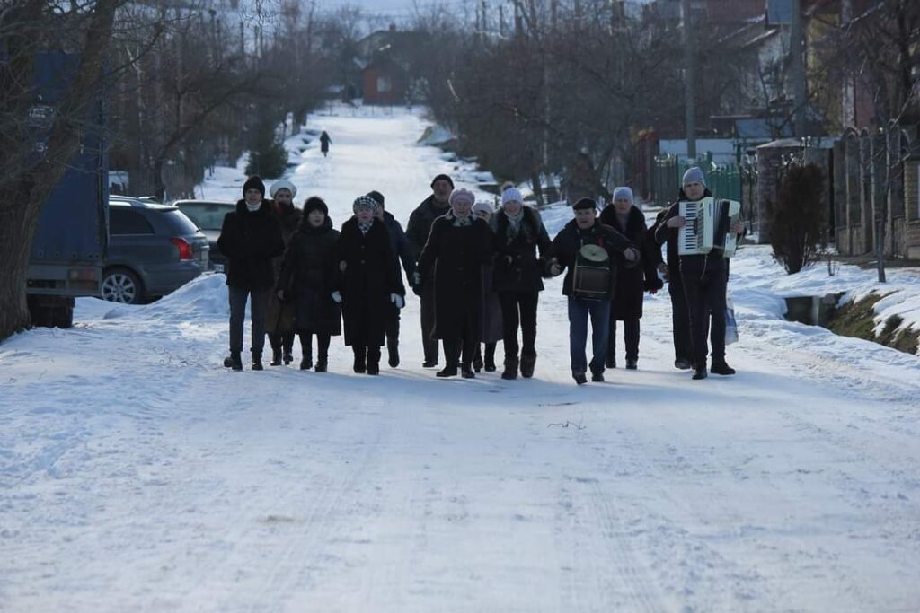 DrogMedia У Попелях відбулося "Прощання з колядою". ФОТО