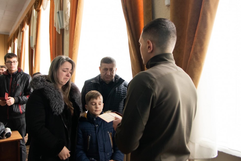 DrogMedia У Дрогобицькій РВА вручили державні нагороди (посмертно) Героям з Дрогобиччини