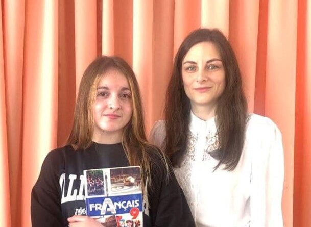 DrogMedia Підбужанка Юліана Сарахман здобула І місце на обласній олімпіаді з французької мови