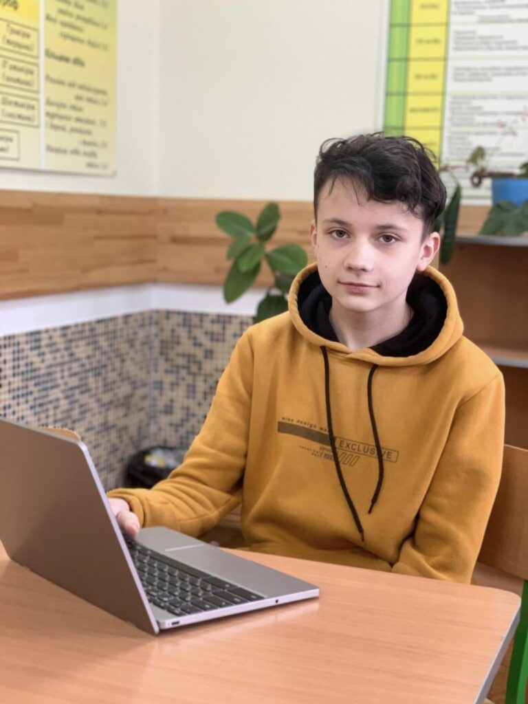 Учні Бориславського ліцею здобули призові місця в ІІІ етапі Всеукраїнських олімпіад 2 DrogMedia Учні Бориславського ліцею здобули призові місця в ІІІ етапі Всеукраїнських олімпіад