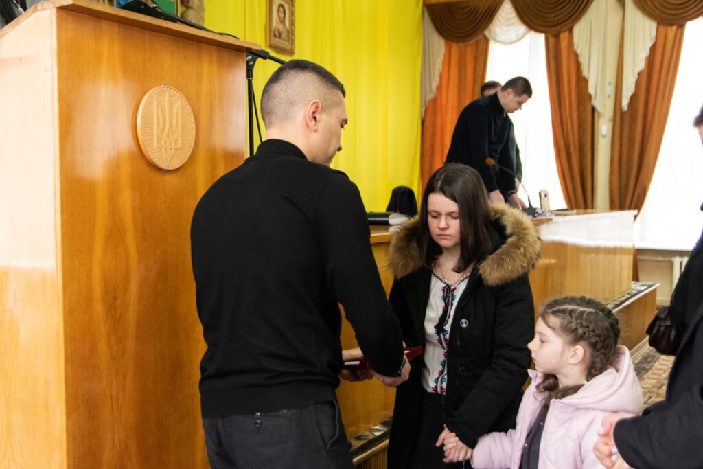 Дев’ятьох військовослужбовців з Дрогобиччини нагороджено державними орденами посмертно 5 DrogMedia Дев’ятьох військовослужбовців з Дрогобиччини нагороджено державними орденами посмертно