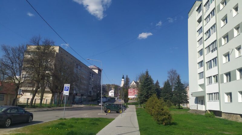 DrogMedia За відмову підвезти дрогобицький таксист отримав по обличчю ножем