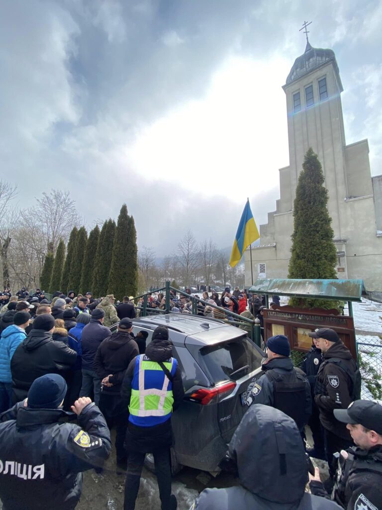 DrogMedia Московський патріархат на Дрогобиччині: одна діюча, одна закрита, одна опечатана і одна виходить з УПЦ