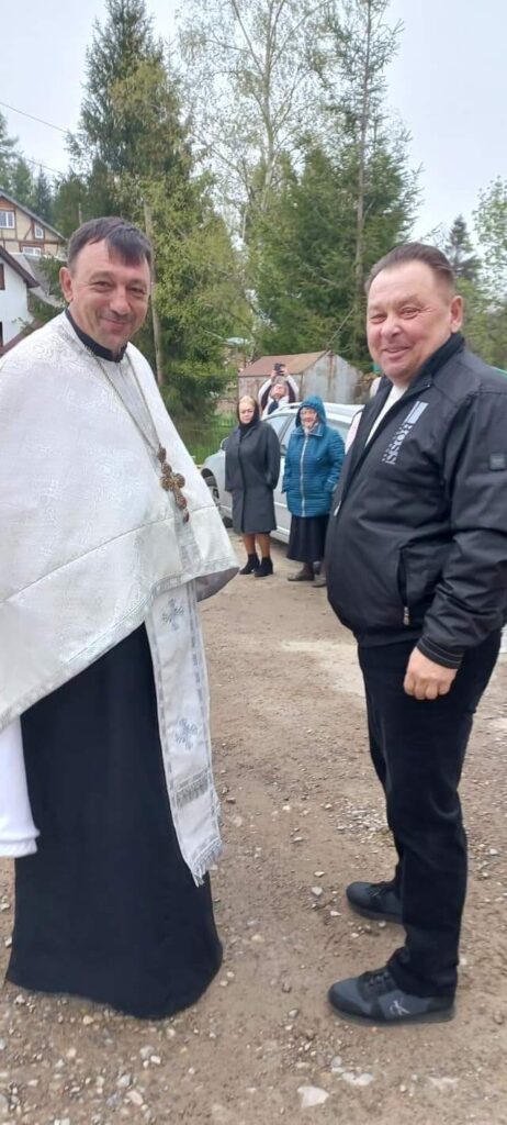 У Східниці біля церкви московського патріархату відправили Молебень за Україну 5 DrogMedia У Східниці біля церкви московського патріархату відправили Молебень за Україну