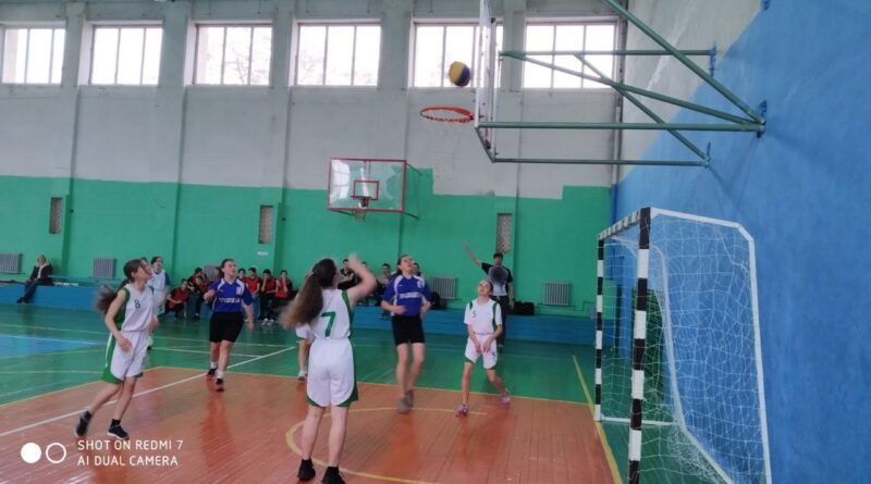 DrogMedia У Трускавці провели турнір з баскетболу серед школярів громади