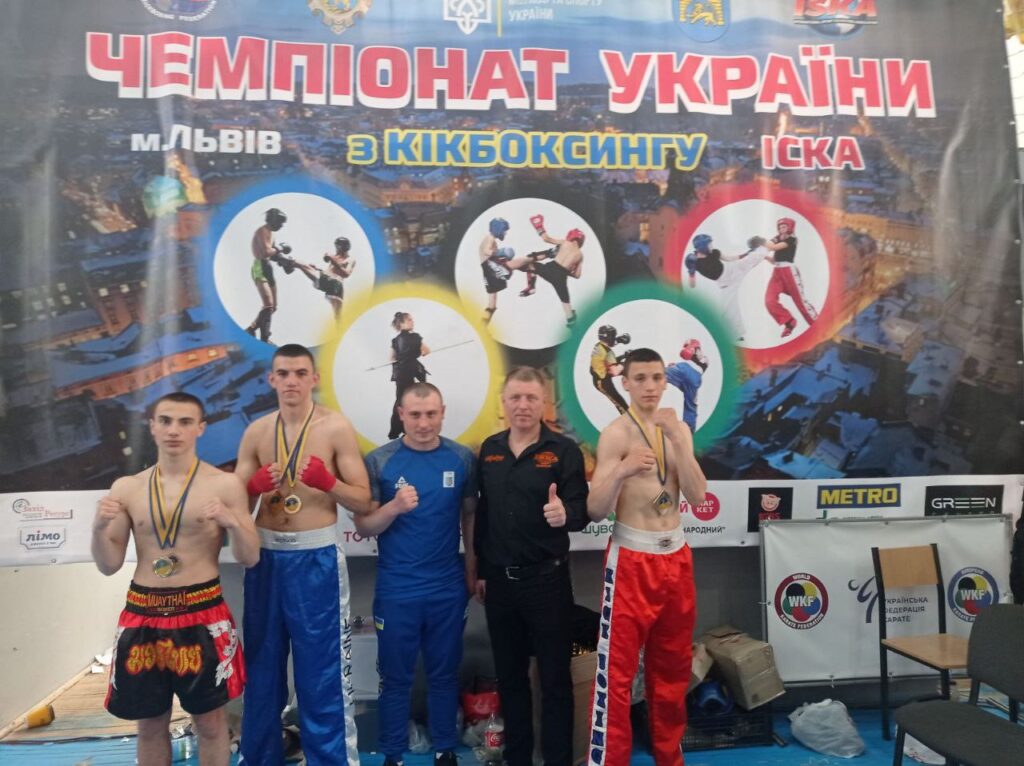 DrogMedia Вихованці стебницького СК "Патріот" вибороли 7 медалей на Чемпіонаті України з кікбоксингу