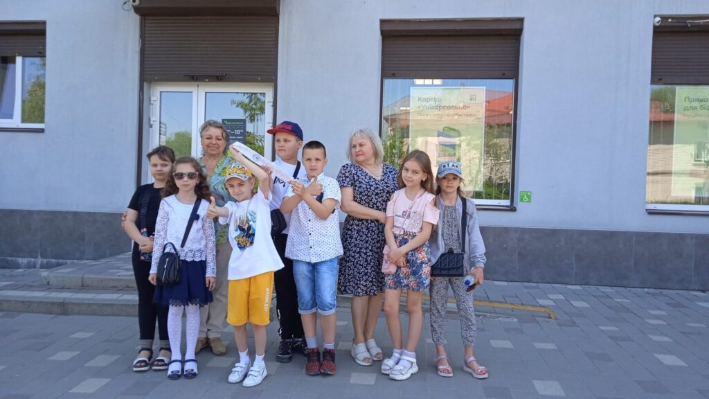 Юні актори з Борислава зібрати 11 тис. грн для ЗСУ 2 DrogMedia Юні актори з Борислава зібрати 11 тис. грн для ЗСУ