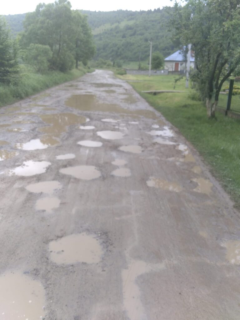 DrogMedia У селах Східницької громади скаржаться на бездоріжжя