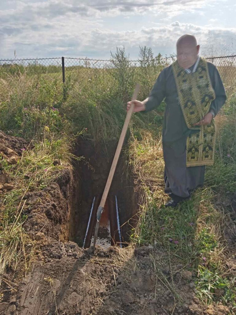 DrogMedia У Меденицькій громаді перепоховали останки 9 осіб часів ДСВ