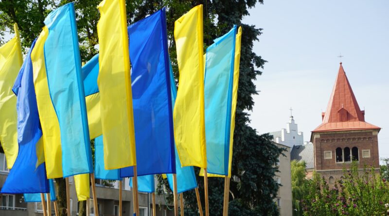 DrogMedia Мешканців Дрогобицької громади закликають вивісити державні стяги до Днів Прапора та Незалежності