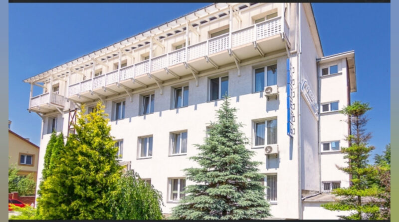 DrogMedia У Трускавці суд арештував активи готелю "Маріот", що належать росіянину