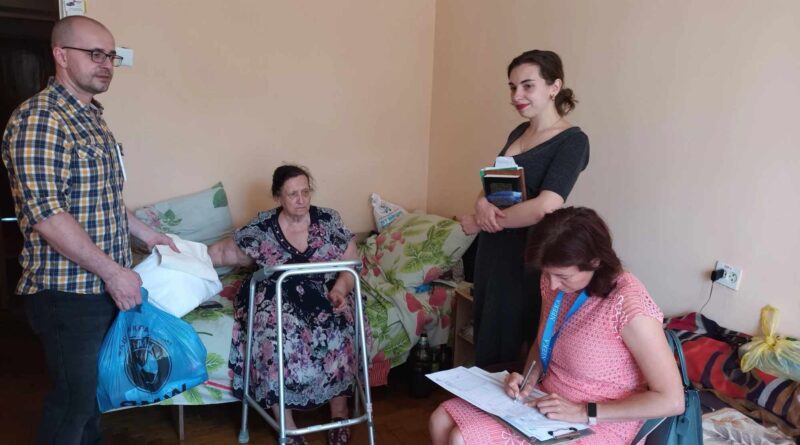 DrogMedia Представники МФОЗНС “Регіон Карпат” NEEKA надали гуманітарну допомогу мешканцям санаторію "Батьківщина" у Трускавці