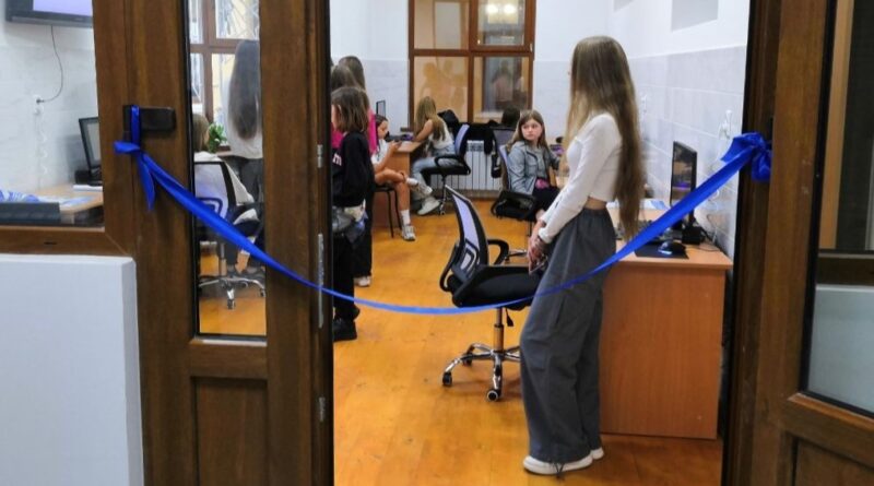 DrogMedia У Дрогобицькій художній школі відкрили клас графічного дизайну