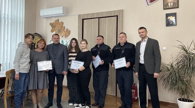 DrogMedia У Дрогобичі чотири сім'ї військовослужбовців з числа ВПО отримали сертифікати на житло