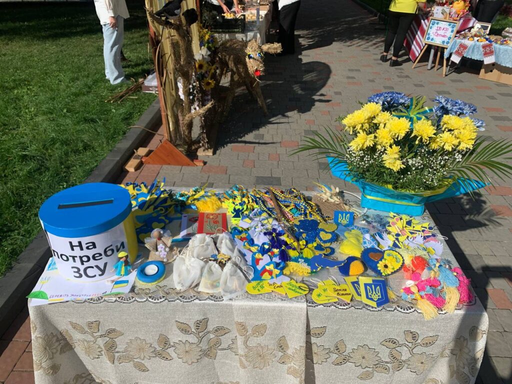 У Дрогобичі педагоги-дошкільники зібрали понад 48 тис. грн для ЗСУ 3 DrogMedia У Дрогобичі педагоги-дошкільники зібрали понад 48 тис. грн для ЗСУ