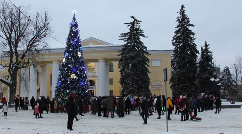 DrogMedia Ялинку в Дрогобичі цьогоріч встановлять біля Народного дому