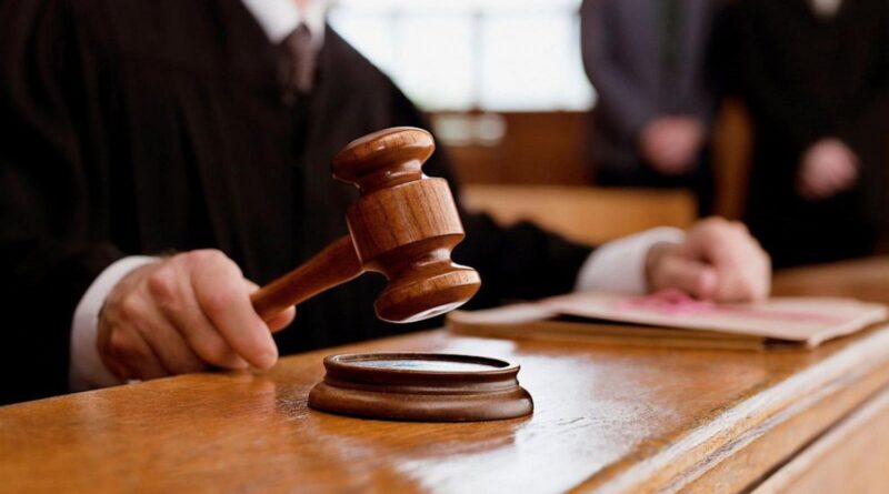 суд судитимуть кримінал