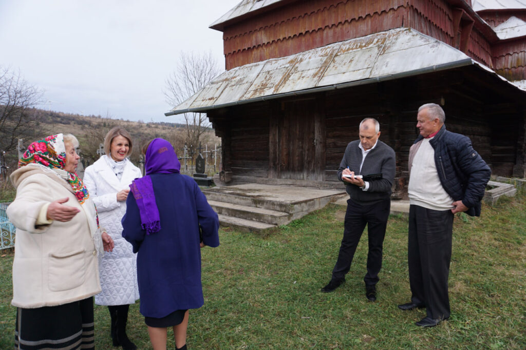 В Орові презентували книгу з історії села, яку тут чекали кілька десятиліть 11 DrogMedia В Орові презентували книгу з історії села, яку тут чекали кілька десятиліть
