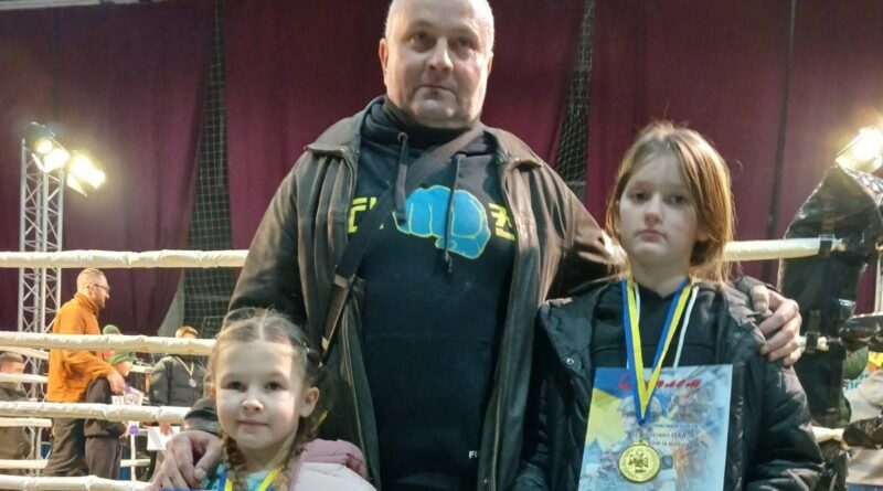 DrogMedia Дрогобичанки вибороли два "золота" на Всеукраїнському турнірі з кікбоксингу
