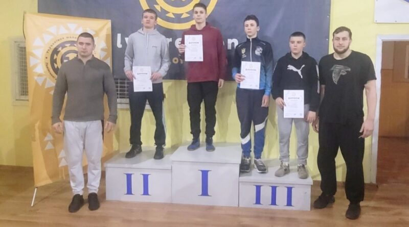 DrogMedia Трускавчанин Андрій Баброцяк виборов срібло на обласному чемпіонаті з вільної боротьби