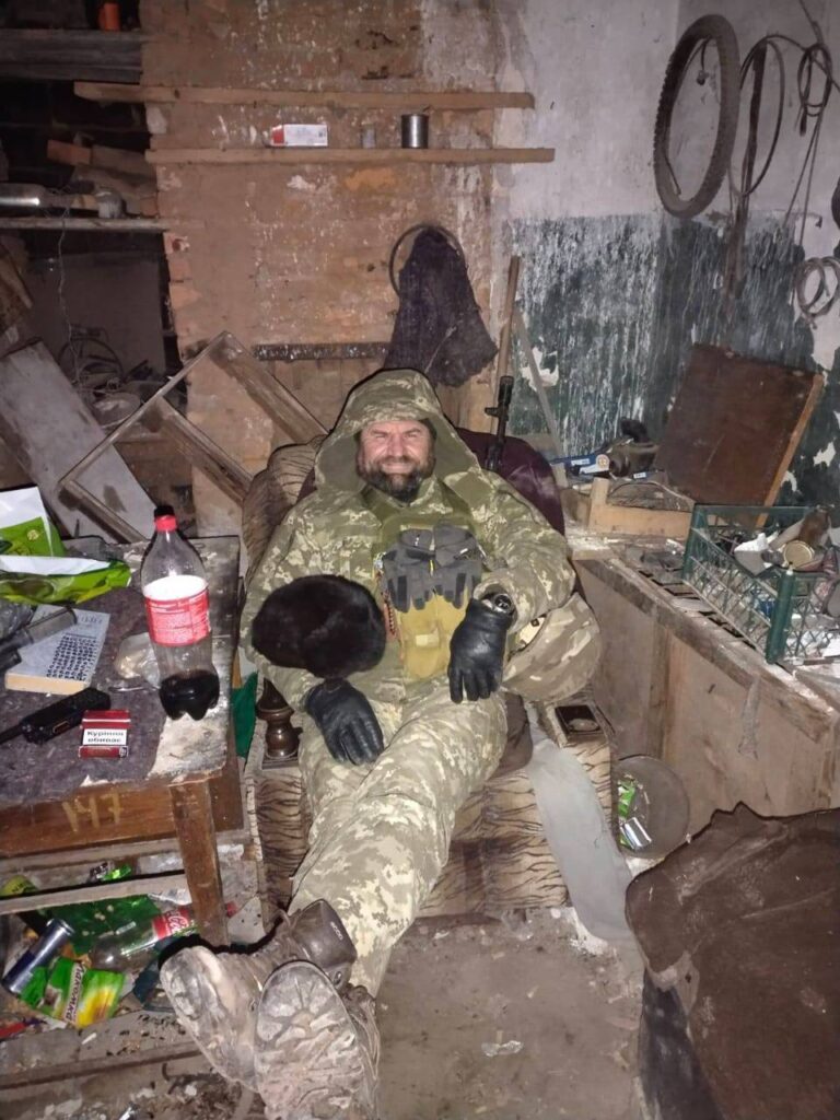 DrogMedia Залужний нагородив "Золотим хрестом" дрогобичанина Олега Гавдяка!