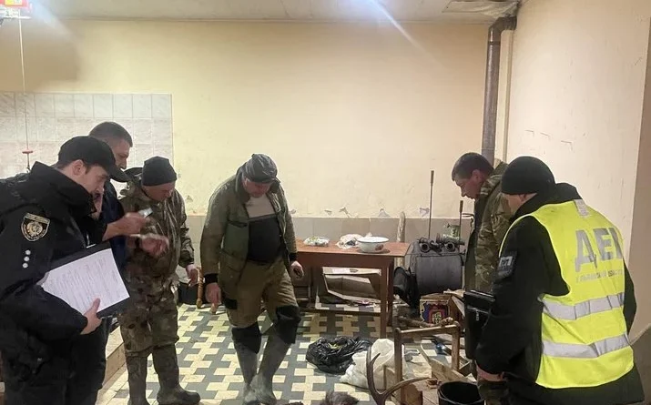 DrogMedia Браконьєру з Дрогобича, який застрелив лося, загрожує 3 роки обмеження волі