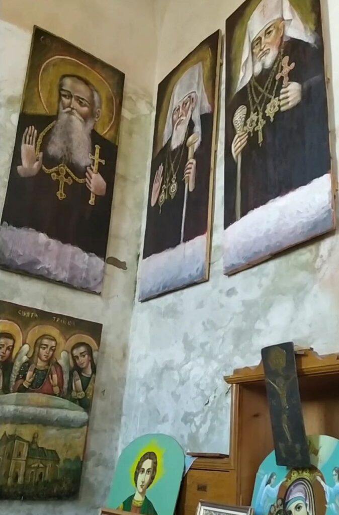 DrogMedia Новошичі і його унікальні храми: 500-літня церква з Дрогобича та костел, що став Пантеоном Героїв