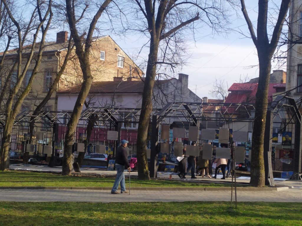 У Дрогобичі відкрили Алею Героїв 3 DrogMedia У Дрогобичі відкрили Алею Героїв