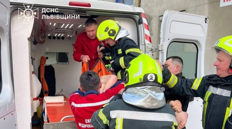 DrogMedia У Дрогобичі врятували 64-річного чоловіка від отруєння газом
