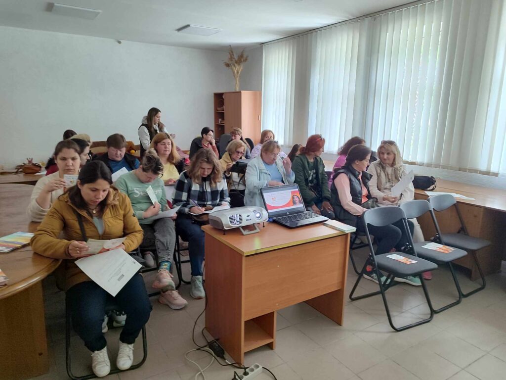 У приміщенні Центру соціальних служб у Трускавці облаштували дитячий куточок 2 DrogMedia У приміщенні Центру соціальних служб у Трускавці облаштували дитячий куточок