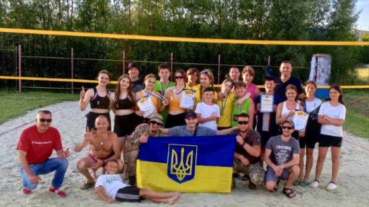 DrogMedia У Дрогобичі провели 12-годинний турнір з пляжного волейболу