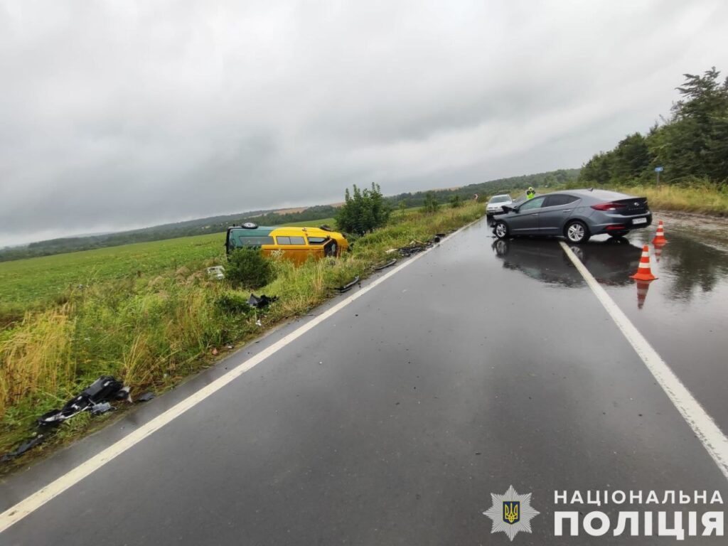 Учасник ДТП на Дрогобиччині керував авто у стані сп'яніння 2 DrogMedia Учасник ДТП на Дрогобиччині керував авто у стані сп'яніння