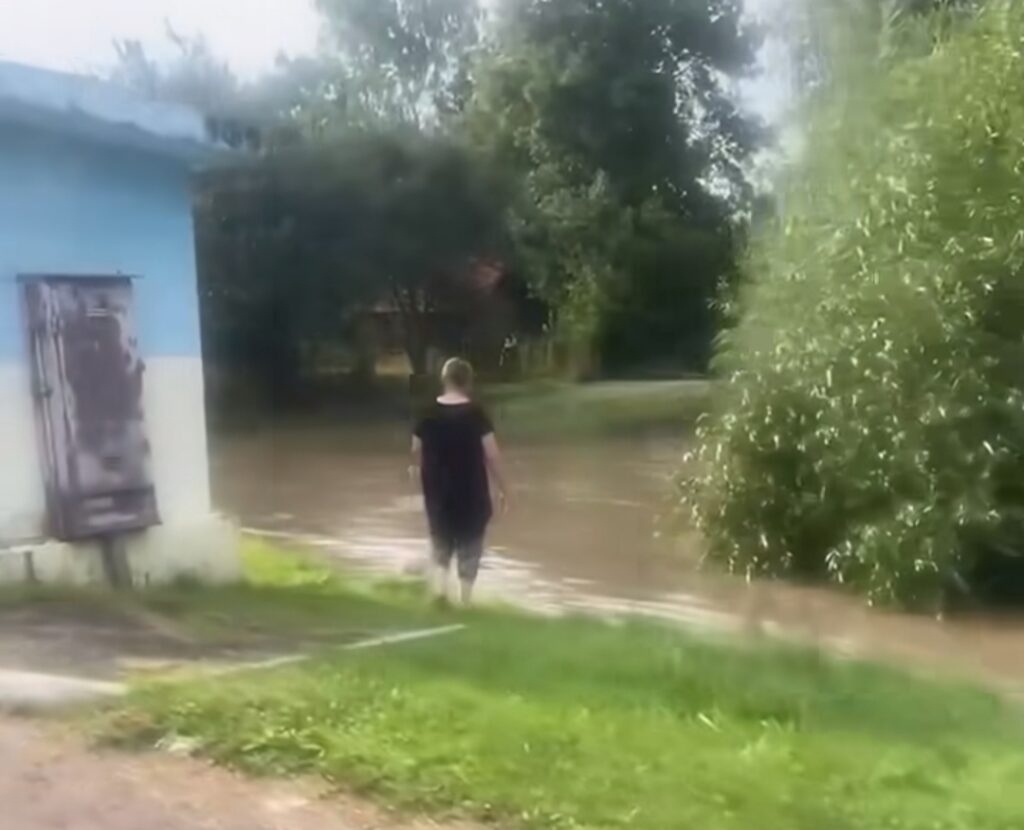 DrogMedia На Дрогобиччині гроза наробила шкоди