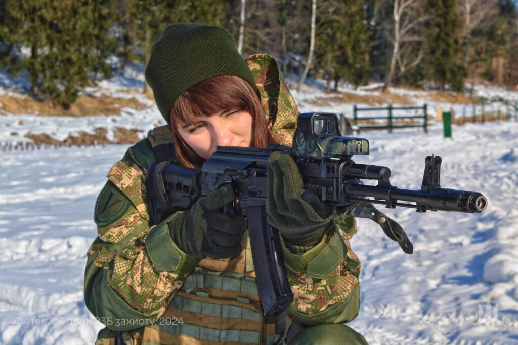 Галина "Кобра" з Дрогобиччини: "Мала мрію і вона здійснилася - я потрапила у спецпідрозділ ССО" 4 DrogMedia Галина "Кобра" з Дрогобиччини: "Мала мрію і вона здійснилася - я потрапила у спецпідрозділ ССО"