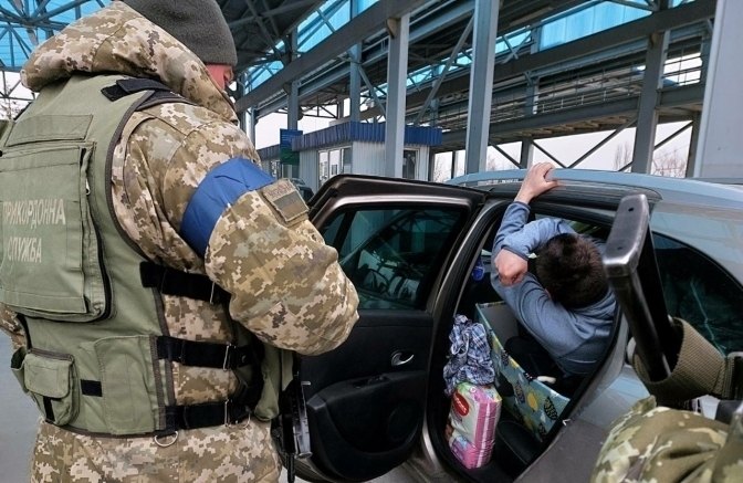 DrogMedia Трускавецького підприємця затримали при спробі перетнути кордон за фальшивими документами
