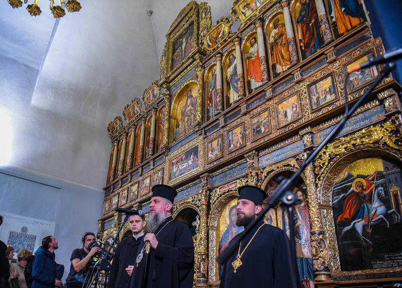 У Лаврі представили відновлений іконостас 17 ст. з дрогобицької церкви Святого Юра 2 DrogMedia У Лаврі представили відновлений іконостас 17 ст. з дрогобицької церкви Святого Юра