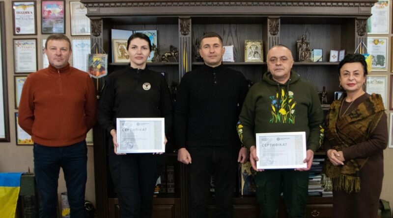 DrogMedia У Дрогобичі ще двоє військовослужбовців отримали сертифікати на житло